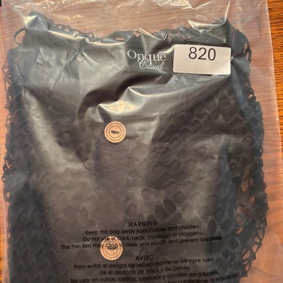 Onque Casual Top Black w/Mesh overlay Women's Size L Wild Things Whimsygoth NWT - Picture 10 of 10